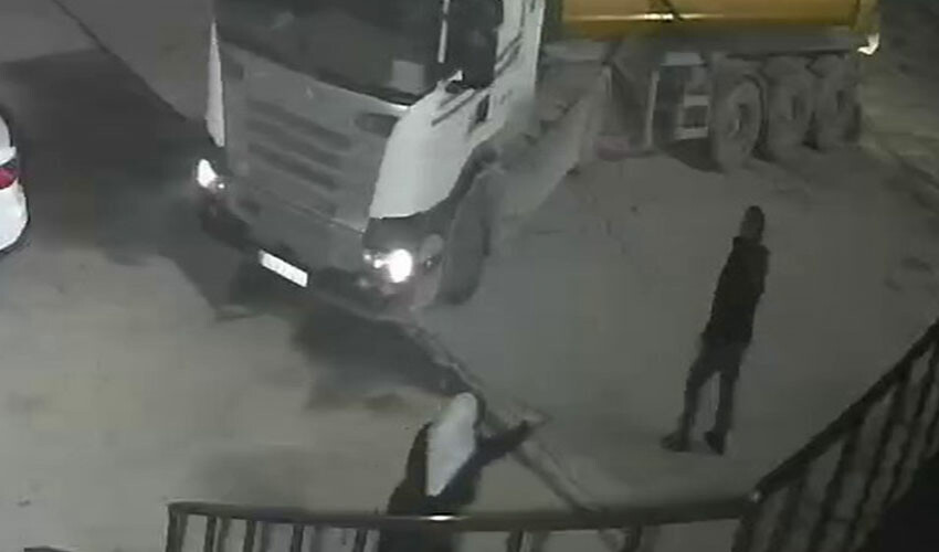 Hafriyat kamyonuyla dehşet saçan genç 8 kez tedavi görmüş Hafriyat kamyonuyla dehşet saçan genç 8 kez tedavi görmüş