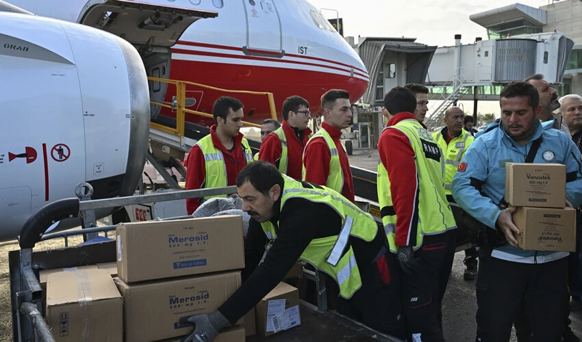 Türkiye'den Gazze'ye yardım eli! Cumhurbaşkanlığı uçağı yola çıktı Türkiye'den Gazze'ye yardım eli! Cumhurbaşkanlığı uçağı yola çıktı