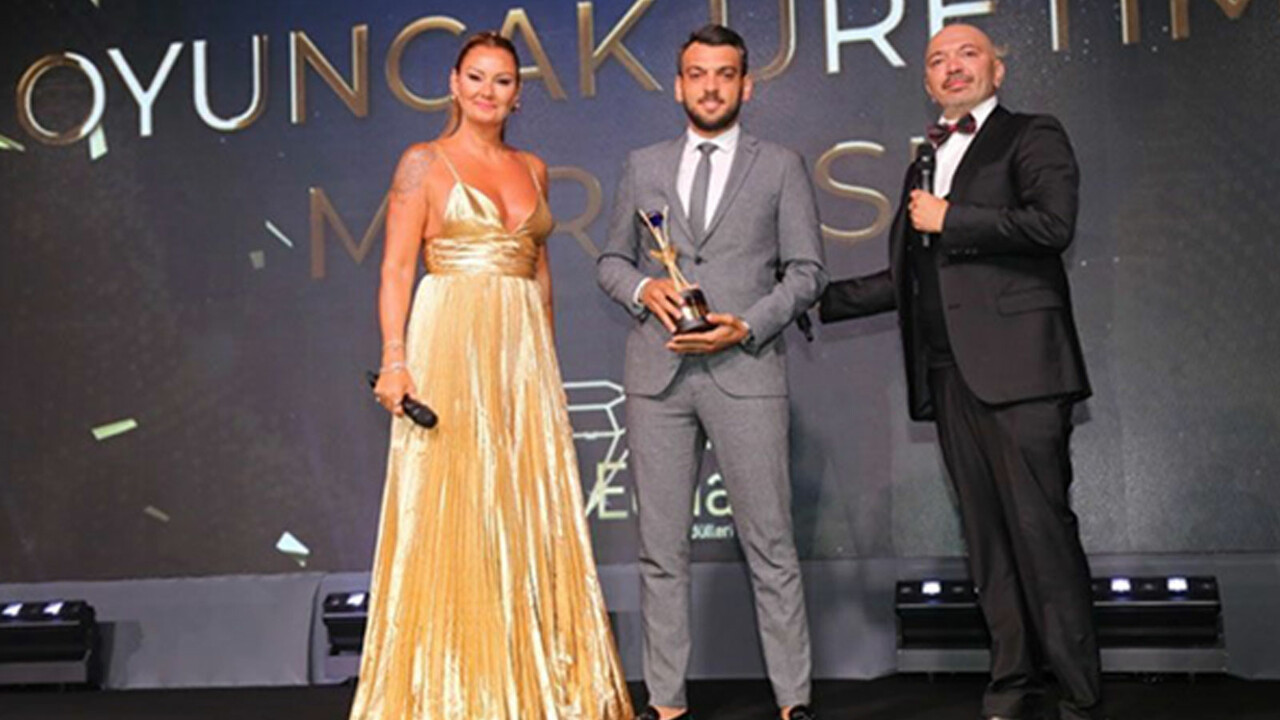 100. Yıl Marka ödülleri sahiplerini buldu 100. Yıl Marka ödülleri sahiplerini buldu