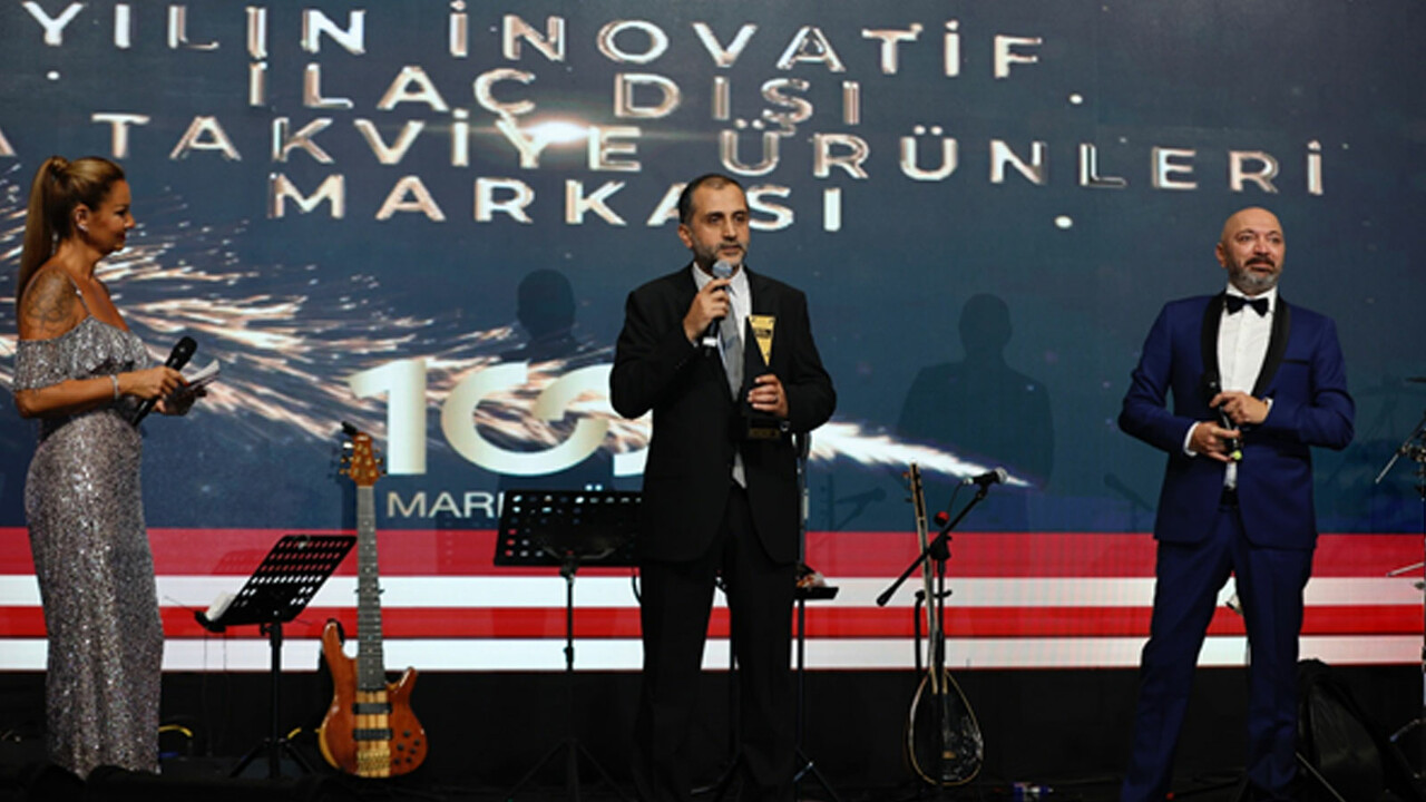 100. Yıl Marka ödülleri sahiplerini buldu 100. Yıl Marka ödülleri sahiplerini buldu