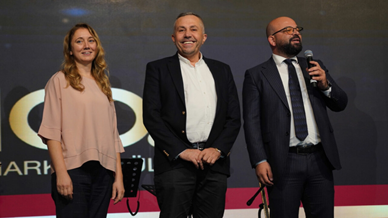 100. Yıl Marka ödülleri sahiplerini buldu 100. Yıl Marka ödülleri sahiplerini buldu