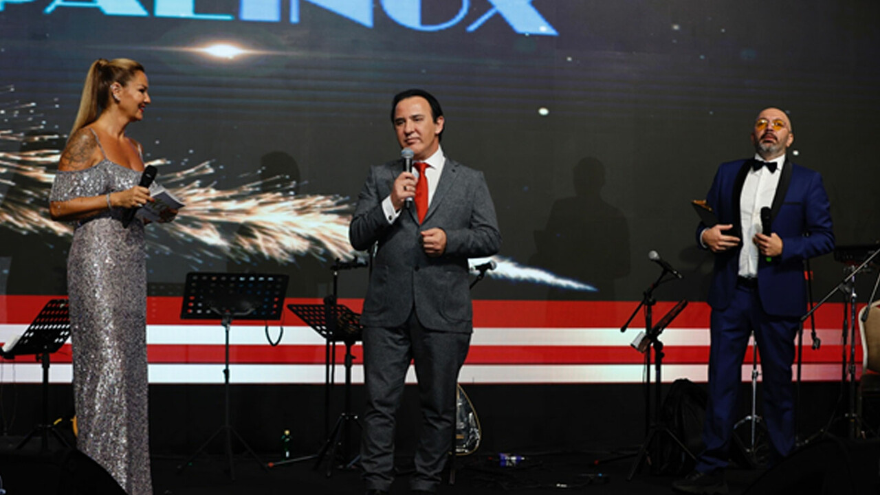 100. Yıl Marka ödülleri sahiplerini buldu 100. Yıl Marka ödülleri sahiplerini buldu