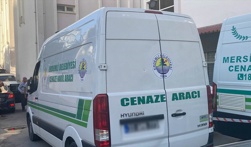 Mersin'de korkunç cinayet! Babasını öldürüp ranzanın altında sakladı