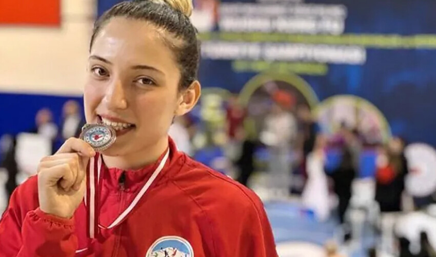Trafik kazasından kahreden haber: Avrupa şampiyonu, milli sporcu Buket Kaya hayatını kaybetti Trafik kazasından kahreden haber: Avrupa şampiyonu, milli sporcu Buket Kaya hayatını kaybetti