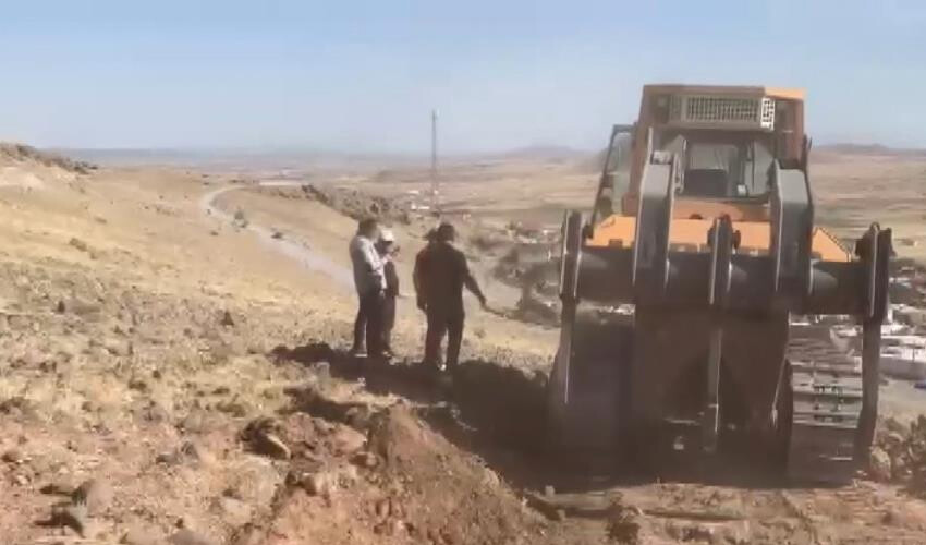 Cumhuriyet'in 100.yılında heyecanlandıran keşif: Yer altı şehri bulundu Cumhuriyet'in 100.yılında heyecanlandıran keşif: Yer altı şehri bulundu