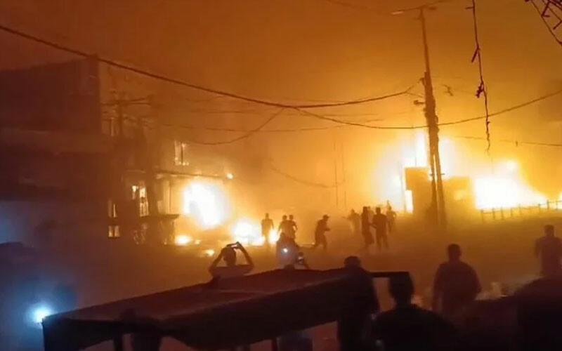 Son dakika haberleri... İsrail-Hamas çatışmasında 19. güne girildi: Gazze'de can kaybı 6 bin 546'ya ulaştı! 171 sağlık kurumu vuruldu Son dakika haberleri... İsrail-Hamas çatışmasında 19. güne girildi: Gazze'de can kaybı 6 bin 546'ya ulaştı! 171 sağlık kurumu vuruldu