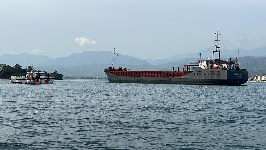 Fethiye'de sıcak saatler! Yük gemisinde patlama oldu: Yaralılar var Fethiye'de sıcak saatler! Yük gemisinde patlama oldu: Yaralılar var