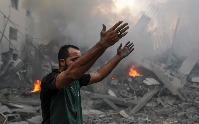 İsrail, Gazze'yi vurmaya devam ediyor! İran'dan çatışmalar kontrolden çıkabilir uyarısı İsrail, Gazze'yi vurmaya devam ediyor! İran'dan çatışmalar kontrolden çıkabilir uyarısı