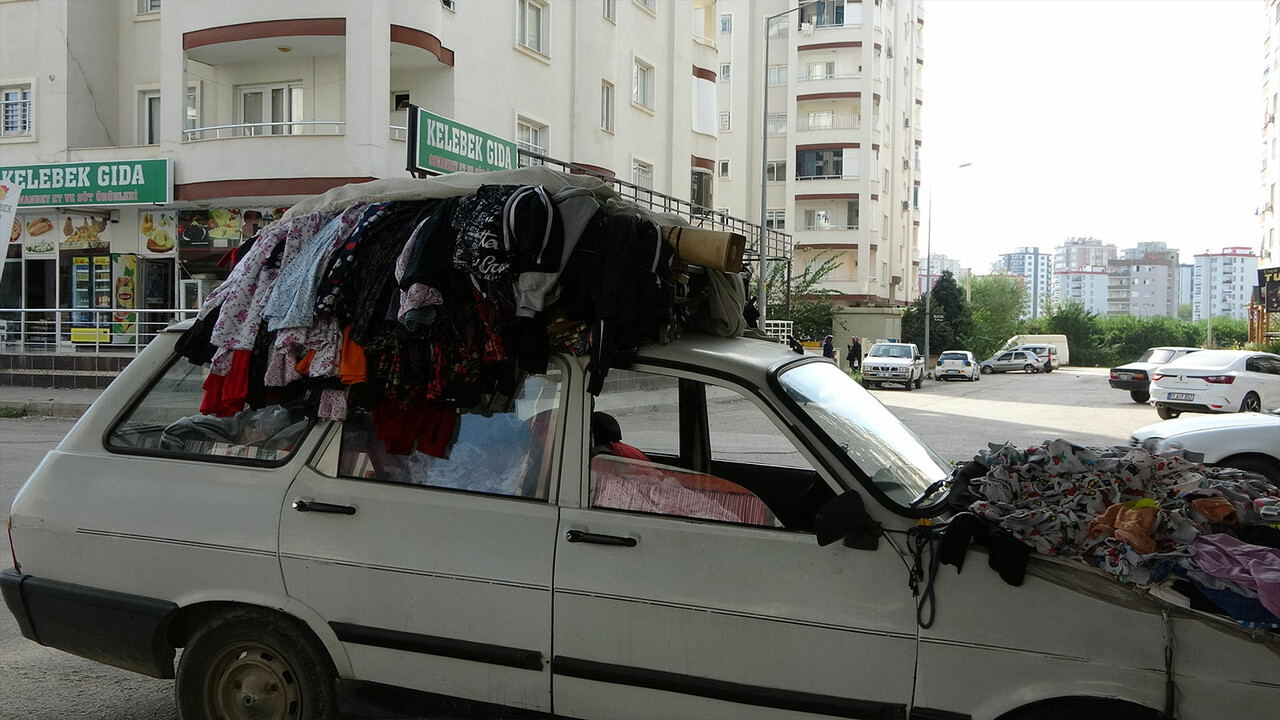 Gezen mağaza vatandaşların ilgi odağı oldu: Görenler şaşırıp kalıyor