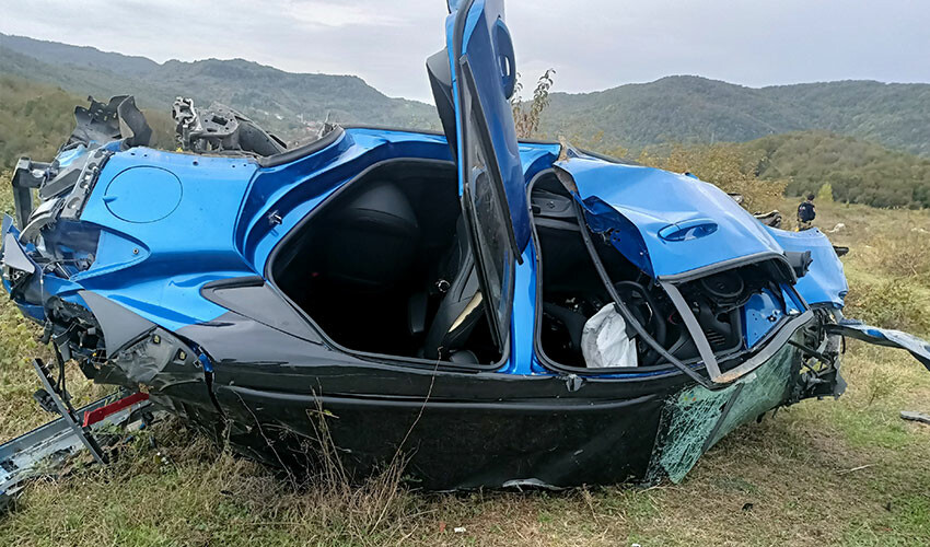 Gün ağarınca ortaya çıkan feci kaza! 112 çalışanı hayatını kaybetti Gün ağarınca ortaya çıkan feci kaza! 112 çalışanı hayatını kaybetti