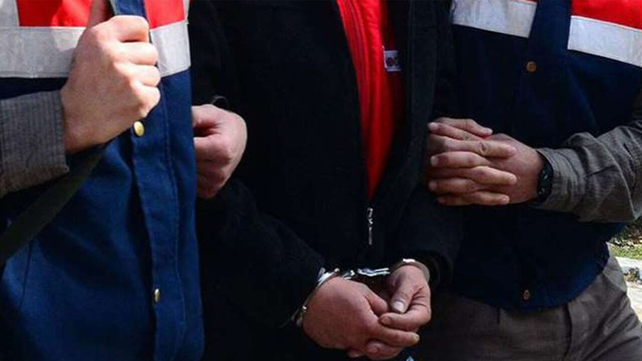 Oğlu öğrenciyi ısırdı, babası öğretmeni hastanelik etti! Oğlu öğrenciyi ısırdı, babası öğretmeni hastanelik etti!