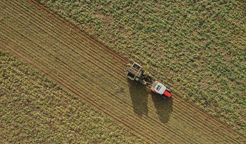 Tarım ve Orman Bakanlığı harekete geçti: 700 bin hektarda arazi toplulaştırma çalışması başlatılıyor Tarım ve Orman Bakanlığı harekete geçti: 700 bin hektarda arazi toplulaştırma çalışması başlatılıyor