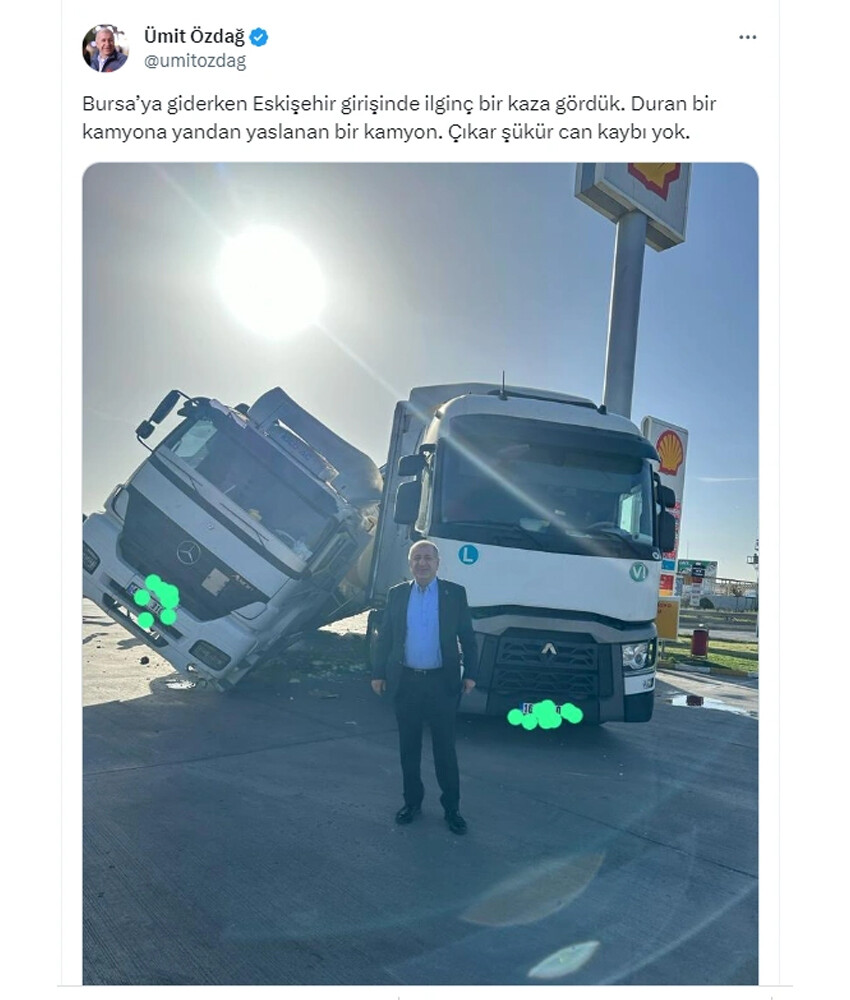 Ümit Özdağ’dan bir garip poz: Sosyal medya hesabından paylaştı, kimse anlam veremedi Ümit Özdağ’dan bir garip poz: Sosyal medya hesabından paylaştı, kimse anlam veremedi