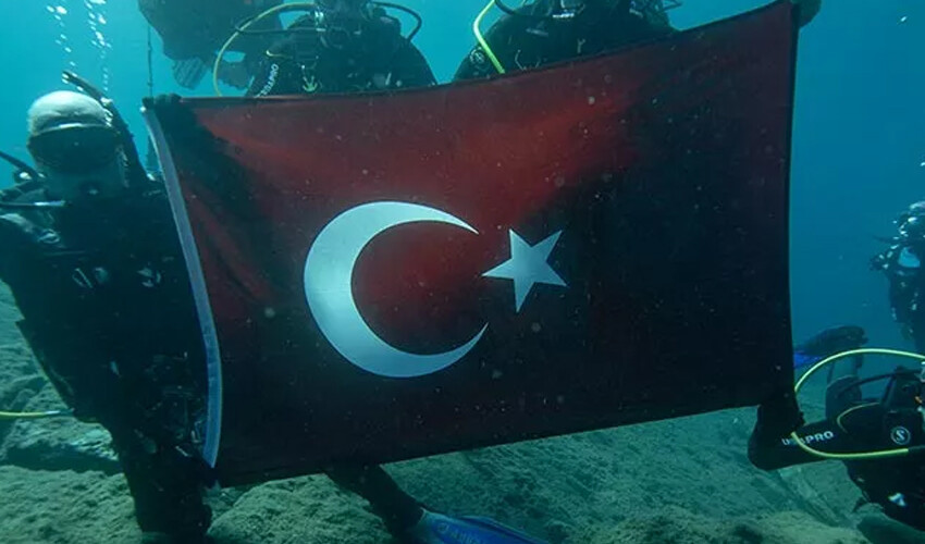 Cumhuriyet'in 100'üncü yılı 81 ilde coşkuyla kutlanıyor: İşte bayrama damga vuran görüntüler