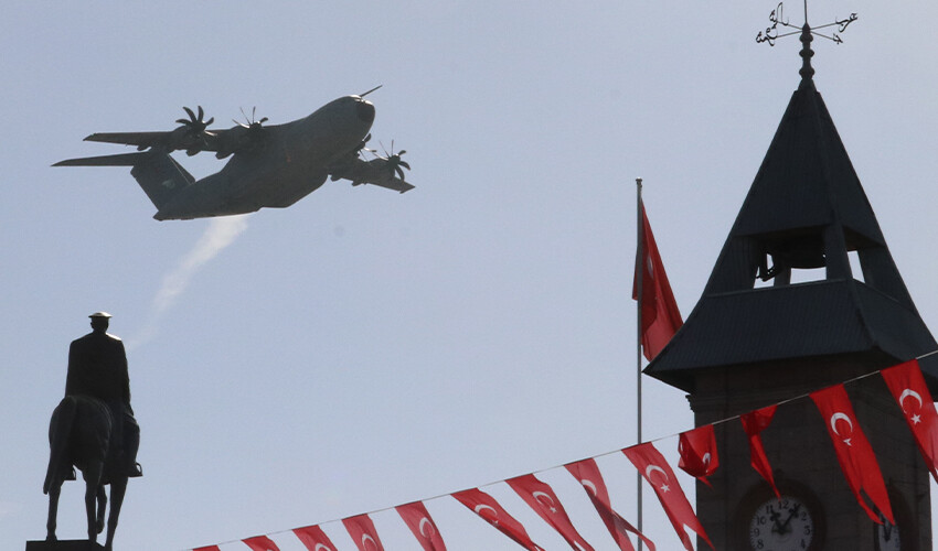 Cumhuriyet'in 100'üncü yılı 81 ilde coşkuyla kutlanıyor: İşte bayrama damga vuran görüntüler