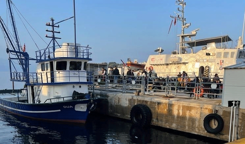 Balıkesir'de 120 mülteci yakalandı