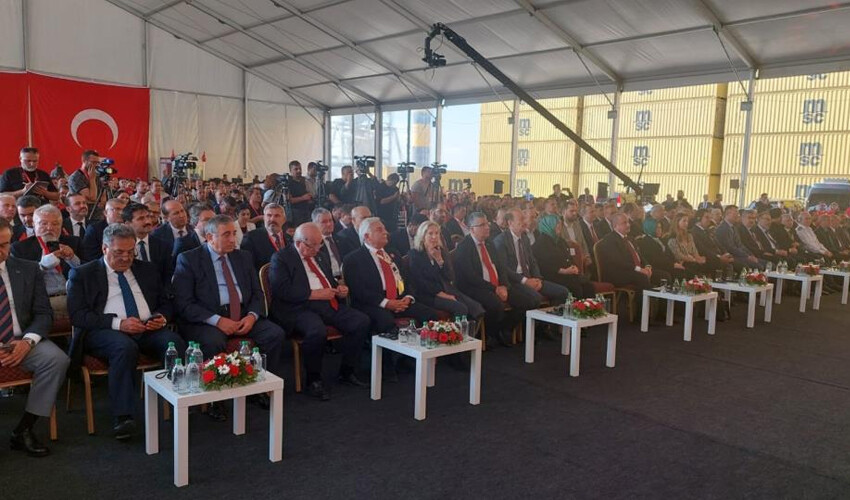 Çin'de üretildi, 'Türkiye' adı verildi! Dünyanın en büyük konteyner gemilerinden: İlk durağı Tekirdağ oldu