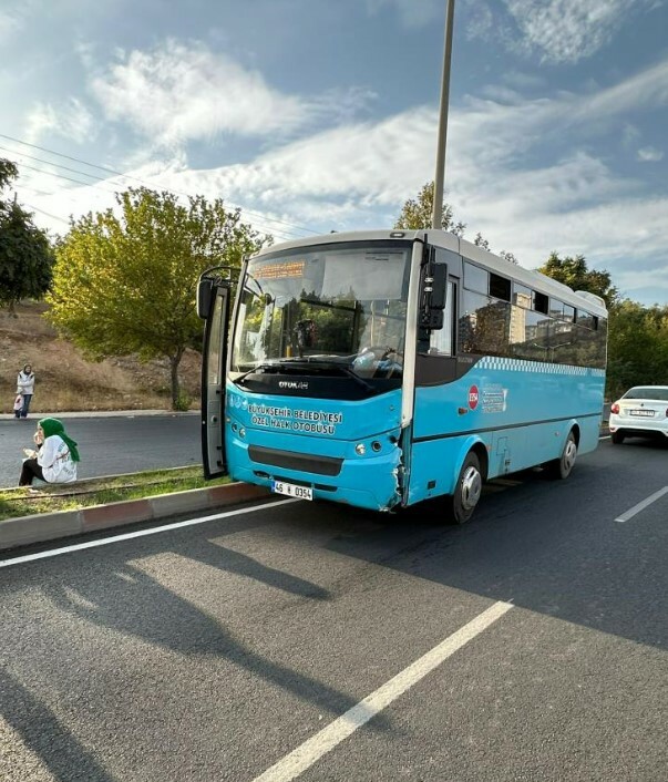halk otobüsü- kaza- motosiklet