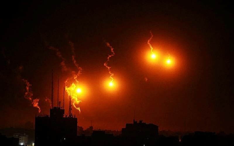 Son dakika: İsrail, Türk Filistin Dostluk Hastanesi'ni bombaladı