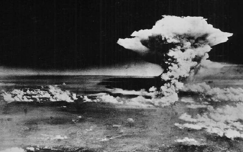 ABD’nin yeni küresel ‘nükleer’ oyunu: Japonya’ya atılan silahtan 24 kat daha güçlü geliyor ABD’nin yeni küresel ‘nükleer’ oyunu: Japonya’ya atılan silahtan 24 kat daha güçlü geliyor