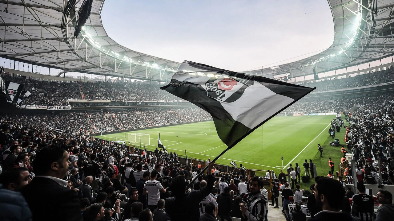 Beşiktaş&#039;ta taht oyunları