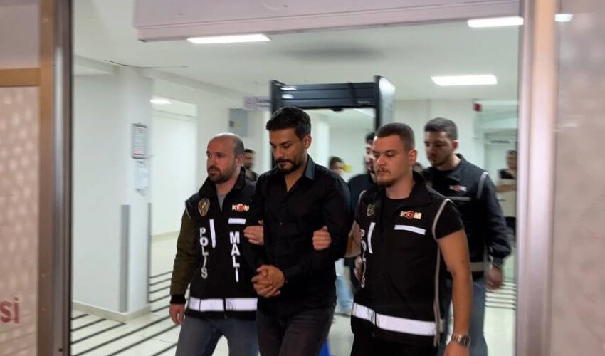 Aile dizisinde Dilan-Engin Polat'a gönderme... Dilan Polat gözaltına alınmadan önce cevap verdi Aile dizisinde Dilan-Engin Polat'a gönderme... Dilan Polat gözaltına alınmadan önce cevap verdi