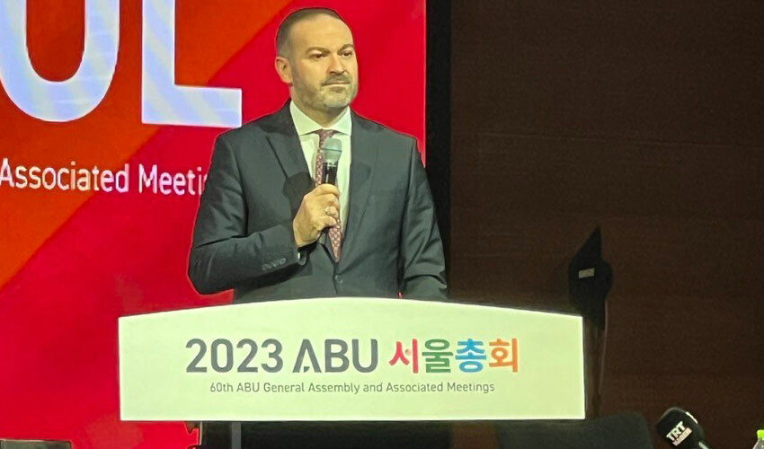 Dünyanın en büyük yayın birliğinin başkanlığına TRT Genel Müdürü Mehmet Zahid Sobacı seçildi Dünyanın en büyük yayın birliğinin başkanlığına TRT Genel Müdürü Mehmet Zahid Sobacı seçildi