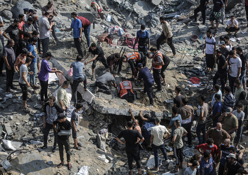 Son dakika... İsrail ordusu Cibaliye ve Bureij mülteci kamplarını bombaladı: Çok sayıda ölü ve yaralı var! Son dakika... İsrail ordusu Cibaliye ve Bureij mülteci kamplarını bombaladı: Çok sayıda ölü ve yaralı var!