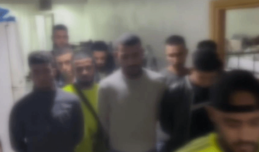 Esenyurt'ta Kalkan Operasyonu: 512 düzensiz göçmen yakalandı,  41 ev sahibine para cezası Esenyurt'ta Kalkan Operasyonu: 512 düzensiz göçmen yakalandı,  41 ev sahibine para cezası