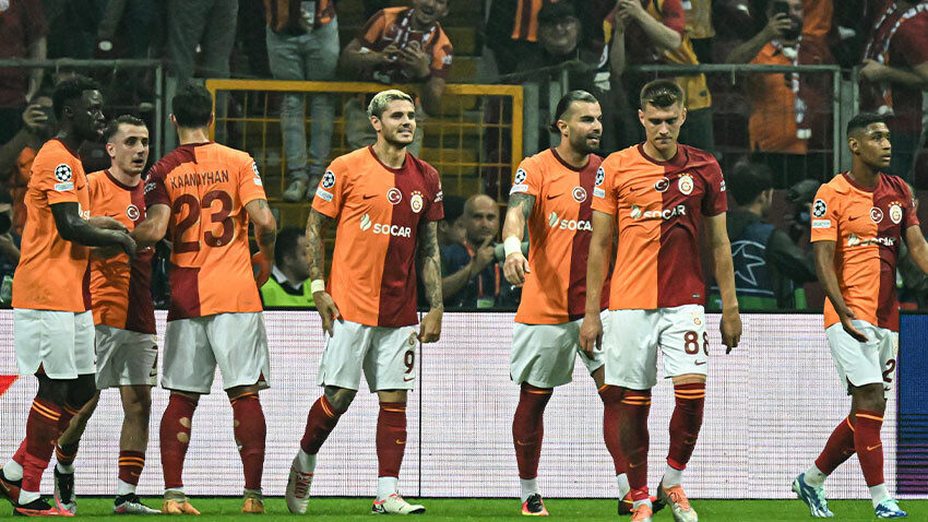 Galatasaray'da kadro değişiyor! Okan Buruk, Kasımpaşa maçına farklı 11 hazırlıyor Galatasaray'da kadro değişiyor! Okan Buruk, Kasımpaşa maçına farklı 11 hazırlıyor