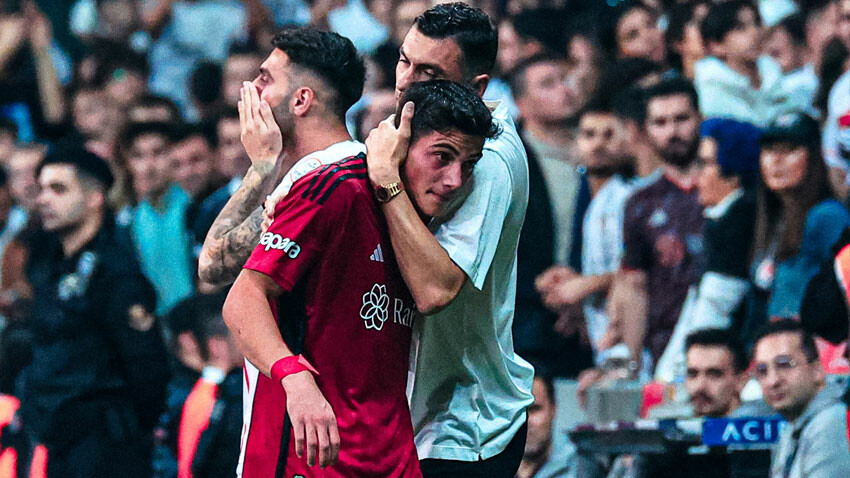 Beşiktaş'ın yeni Ronaldo'su Yakup Arda Kılıç! Serdar Topraktepe genç yıldızı anlattı Beşiktaş'ın yeni Ronaldo'su Yakup Arda Kılıç! Serdar Topraktepe genç yıldızı anlattı