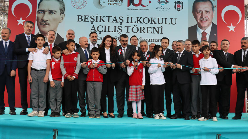 Ahmet Nur Çebi'den Şenol Güneş'e olay gönderme! İstifanın perde arkasını ilk kez açıkladı Beşiktaş İlkokulu deprem