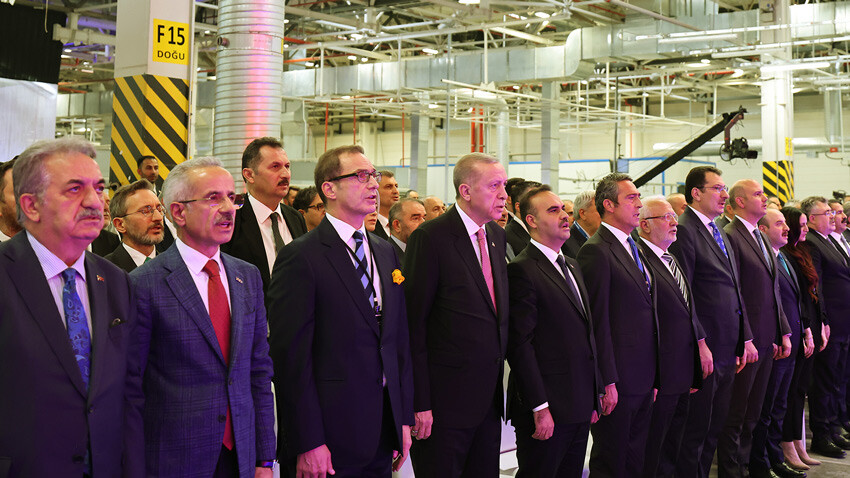 Son dakika haberi! Cumhurbaşkanı Erdoğan 2030 hedefini açıkladı: Avrupa'nın otomobil batarya üretim merkezi olacağız Son dakika haberi! Cumhurbaşkanı Erdoğan 2030 hedefini açıkladı: Avrupa'nın otomobil batarya üretim merkezi olacağız