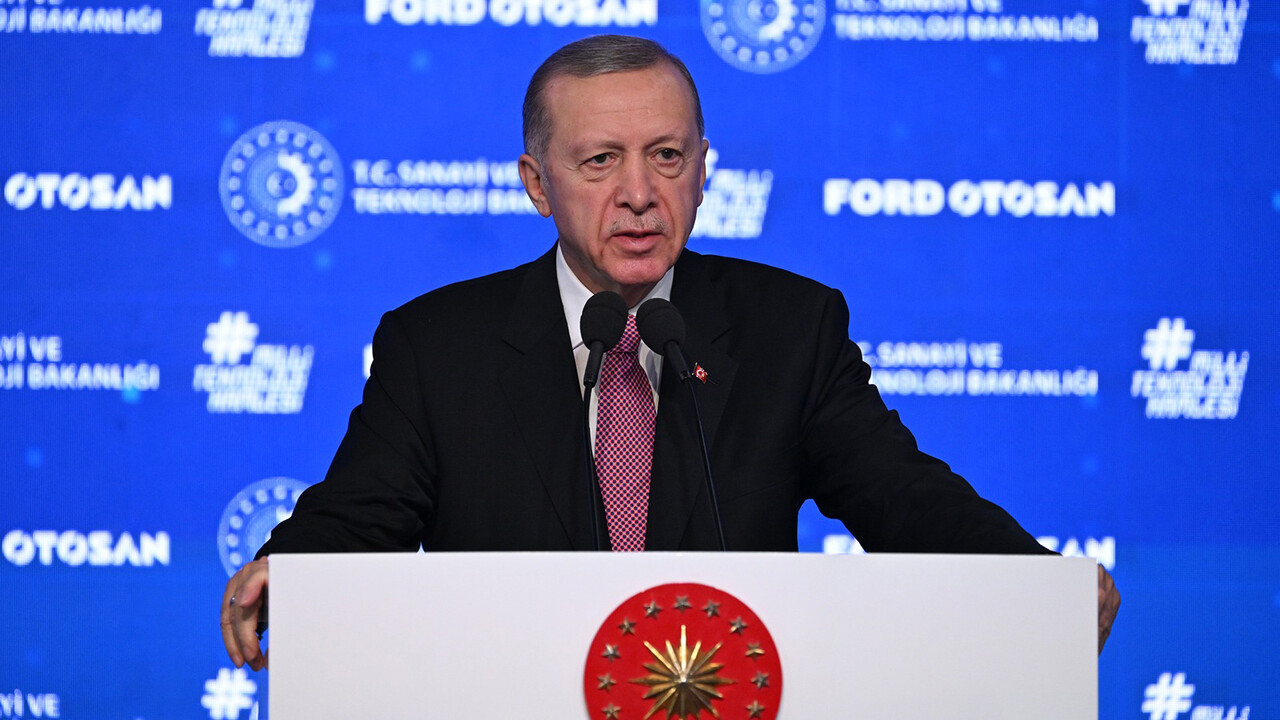 Son dakika haberi! Cumhurbaşkanı Erdoğan 2030 hedefini açıkladı: Avrupa&#039;nın otomobil batarya üretim merkezi olacağız