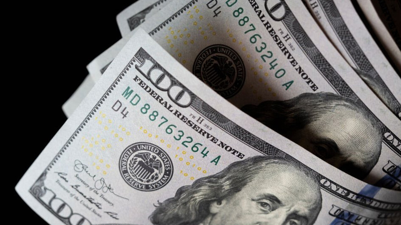 Google’da yine dolar hatası! 28’den 24 liraya düştü Google’da yine dolar hatası! 28’den 24 liraya düştü