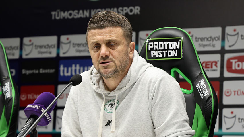 Hakan Keleş, Konyaspor'un Olağanüstü Genel Kurul kararını basın toplantısında öğrendi Hakan Keleş, Konyaspor'un Olağanüstü Genel Kurul kararını basın toplantısında öğrendi