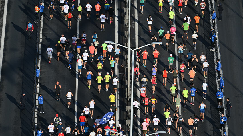 45. İstanbul Maratonu'nu erkeklerde Mkungo, kadınlarda Cheptoo kazandı! Kenyalı atletlerin alacağı para ödülü açıklandı 45. İstanbul Maratonu'nu erkeklerde Mkungo, kadınlarda Cheptoo kazandı! Kenyalı atletlerin alacağı para ödülü açıklandı