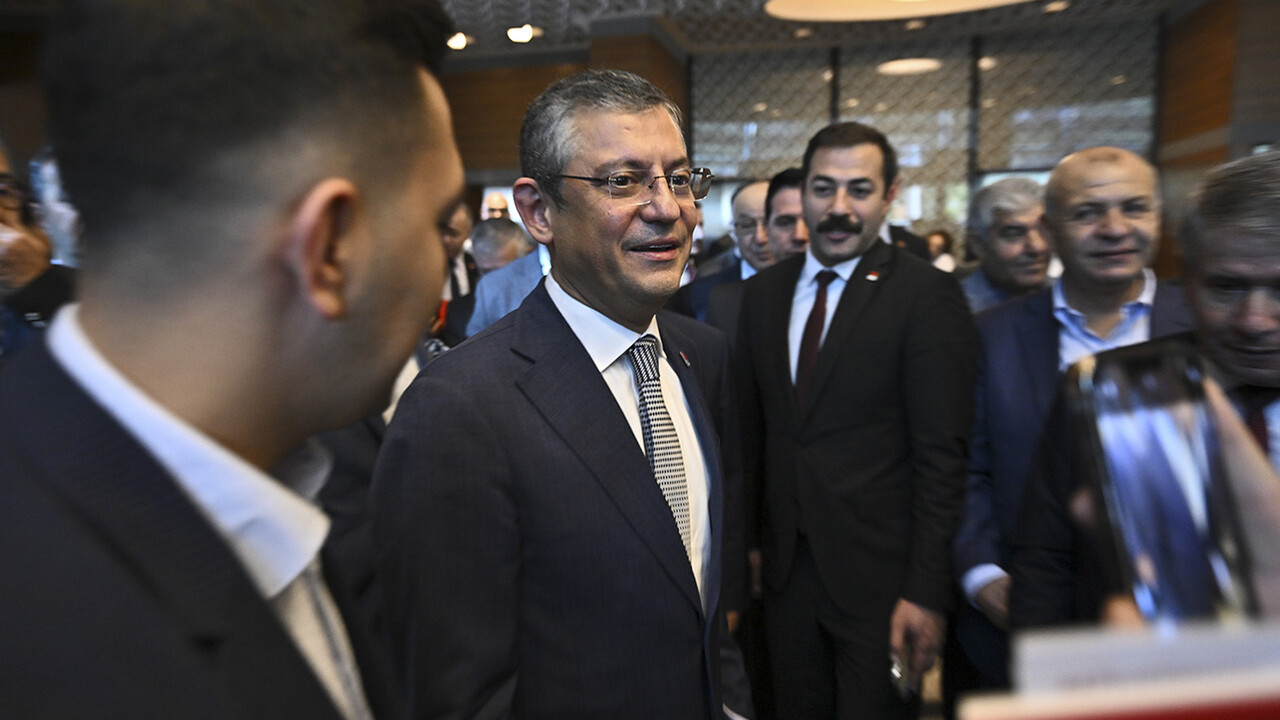 Özgür Özel'in A Takımı belli oldu, işte listede yer alan isimler Özgür Özel'in A Takımı belli oldu, işte listede yer alan isimler