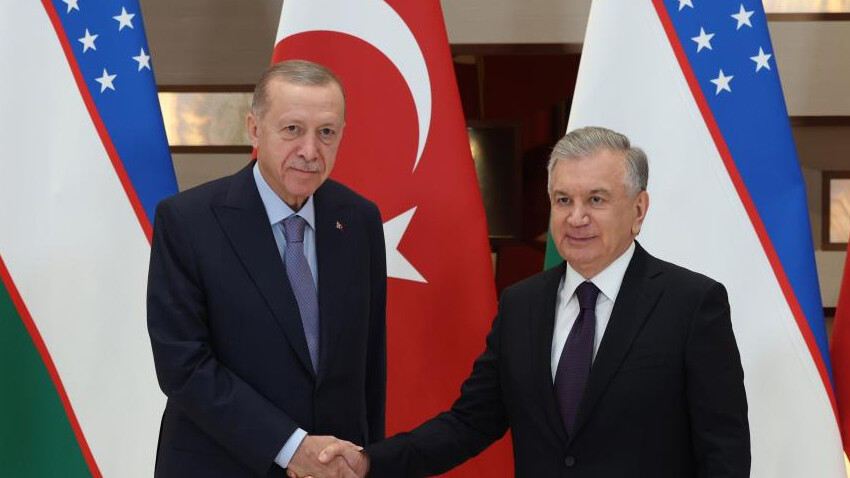 Cumhurbaşkanı Erdoğan, Özbekistanlı mevkidaşı Mirziyoyev ile görüştü Cumhurbaşkanı Erdoğan, Özbekistanlı mevkidaşı Mirziyoyev ile görüştü