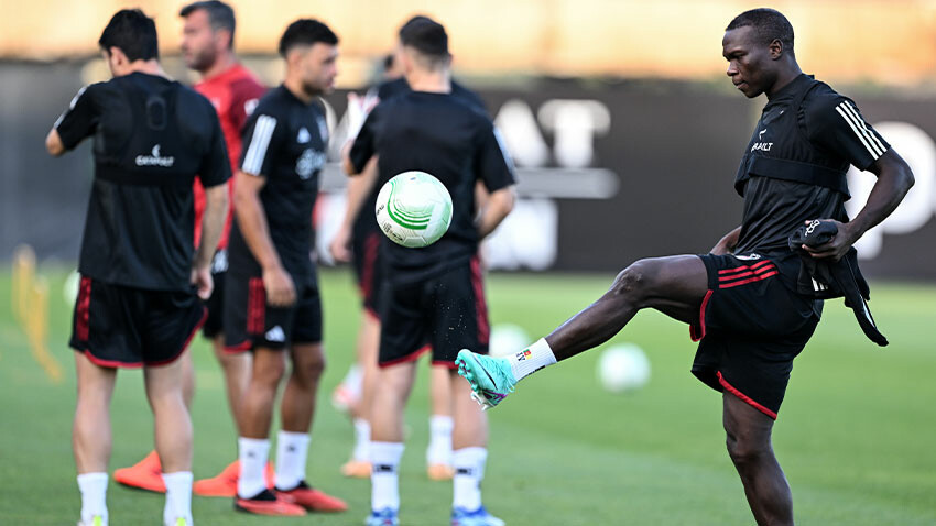 Beşiktaş - Bodo/Glimt muhtemel 11'ler! UEFA Konferans Ligi'nde son şans Beşiktaş - Bodo/Glimt muhtemel 11'ler! UEFA Konferans Ligi'nde son şans