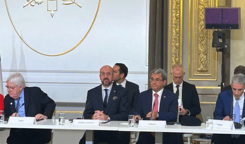 Macron'dan Gazze çağrısı: İnsani ara verilmeli Macron'dan Gazze çağrısı: İnsani ara verilmeli