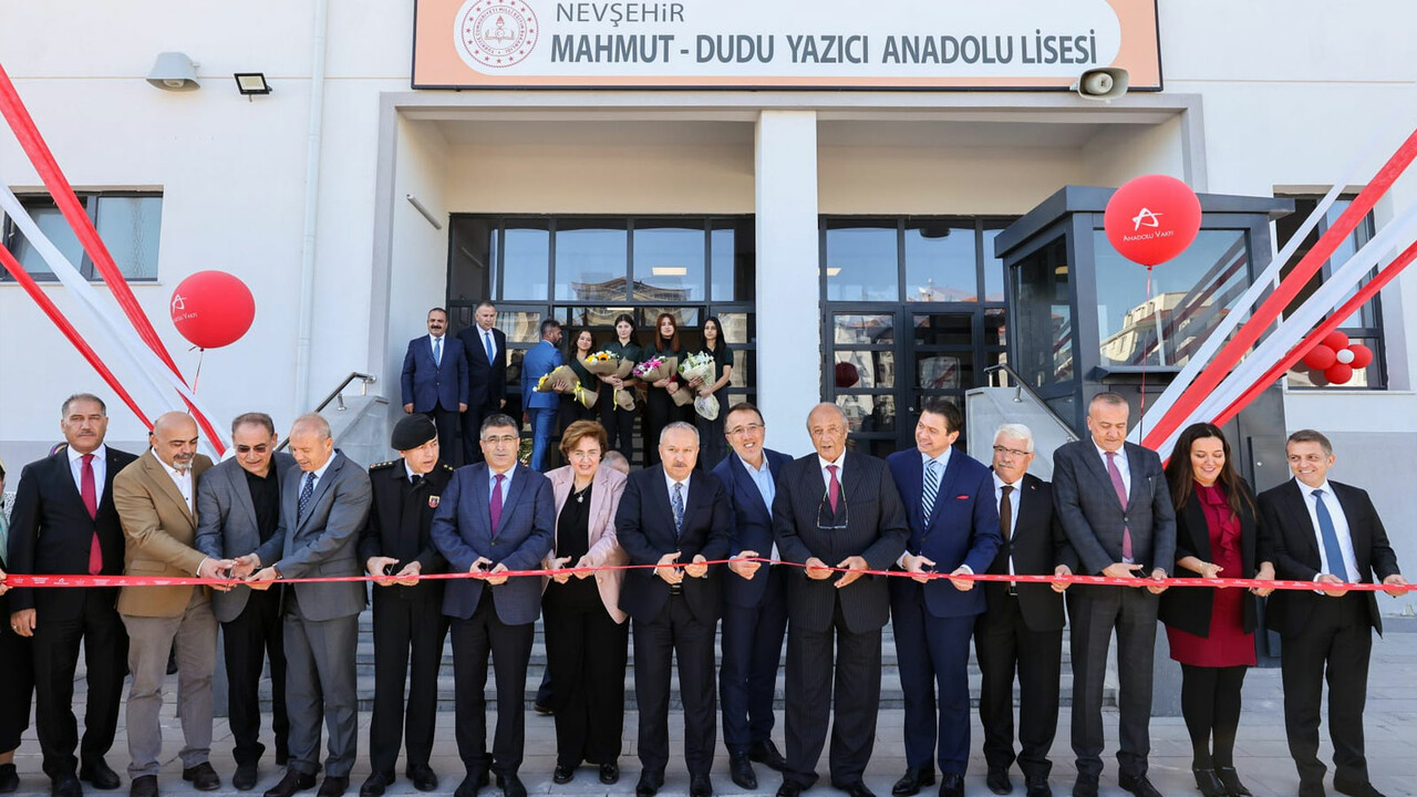 Anadolu Vakfı, Mahmut-Dudu Yazıcı Anadolu Lisesi ile Türkiye’nin eğitim sistemine bir eser daha kazandırdı