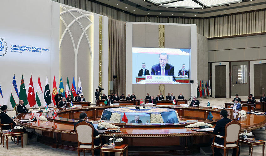 Cumhurbaşkanı Erdoğan, Ekonomik İşbirliği Teşkilatı Liderler Zirvesinde konuştu Cumhurbaşkanı Erdoğan, Ekonomik İşbirliği Teşkilatı Liderler Zirvesinde konuştu