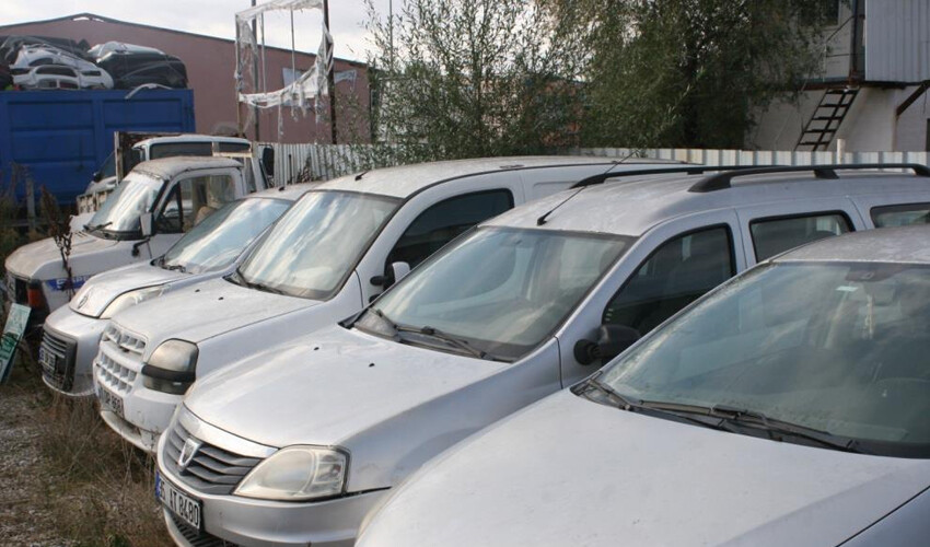 İkinci el otomobil alacaklar dikkat! Yedieminlerdeki araçlar e-Devlet'ten satışa çıktı! İkinci el otomobil alacaklar dikkat! Yedieminlerdeki araçlar e-Devlet'ten satışa çıktı!