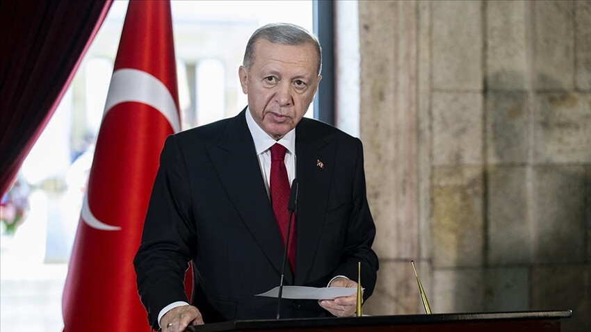 Son dakika... Cumhurbaşkanı Erdoğan ve devlet erkanı Anıtkabir'i ziyaret etti: Türkiye'nin yükselişine hiçbir güç engel olamayacak Son dakika... Cumhurbaşkanı Erdoğan ve devlet erkanı Anıtkabir'i ziyaret etti: Türkiye'nin yükselişine hiçbir güç engel olamayacak