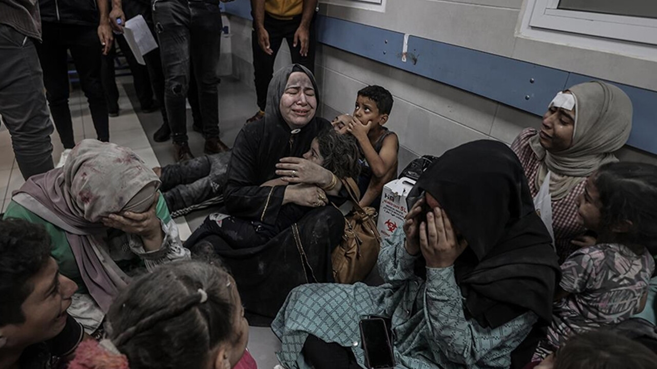 İsrail&#039;in hedefinde hastaneler var! Gece boyunca Gazze&#039;ye bomba yağdı