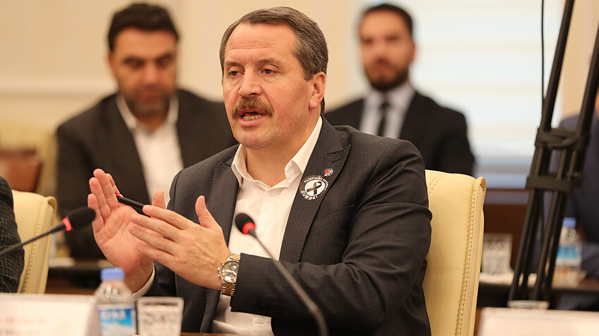 Ücretli öğretmen maaşı için yeni karar: Ek ders ücreti zamlandı, asgari ücret vurgulu talep geldi Ücretli öğretmen maaşı için yeni karar: Ek ders ücreti zamlandı, asgari ücret vurgulu talep geldi