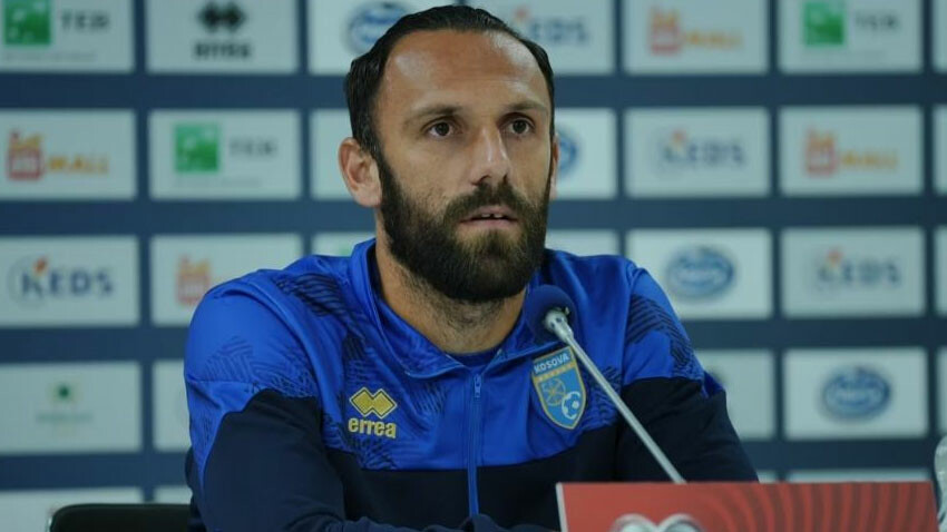 Kosovalı golcü Vedat Muriqi'den İsrail polislerine sert tepki: Kavga için değil, spor için gidiyoruz! Vedat Muriqi