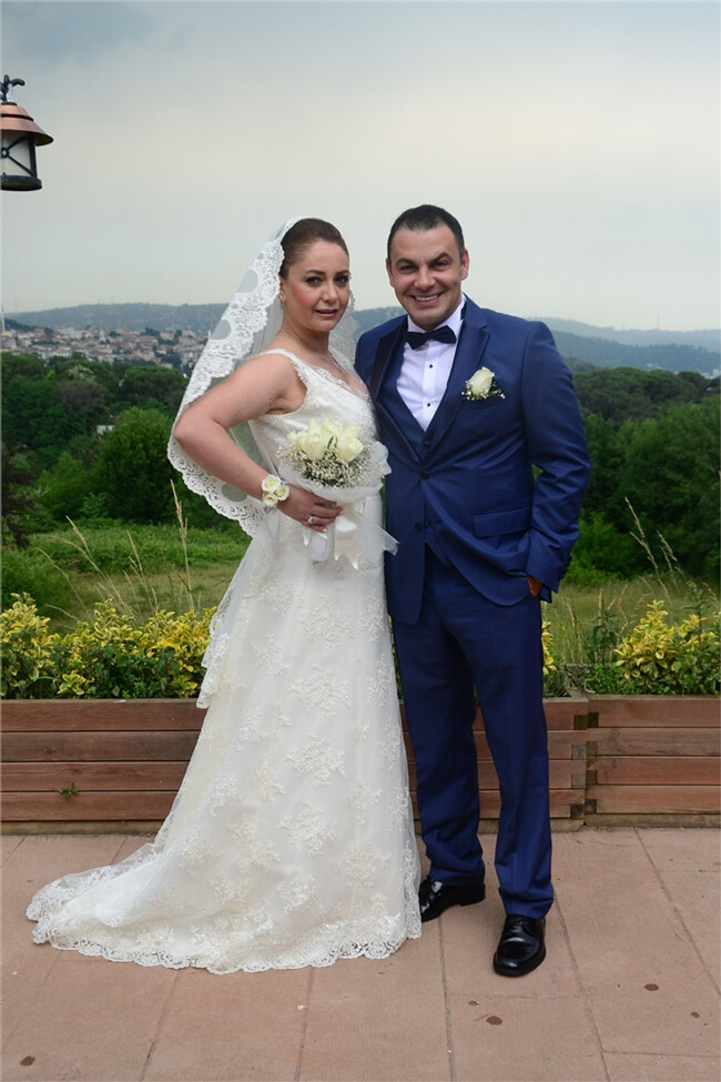 Kızılcık Şerbeti’nin Pembe’si Sibel Taşçıoğlu eşiyle evlilik hikayesini anlattı Kızılcık Şerbeti’nin Pembe’si Sibel Taşçıoğlu eşiyle evlilik hikayesini anlattı