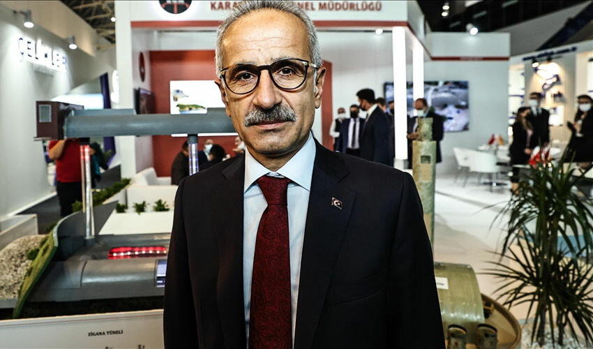 Bakan Uraloğlu, Azerbaycan'a gidecek Bakan Uraloğlu, Azerbaycan'a gidecek